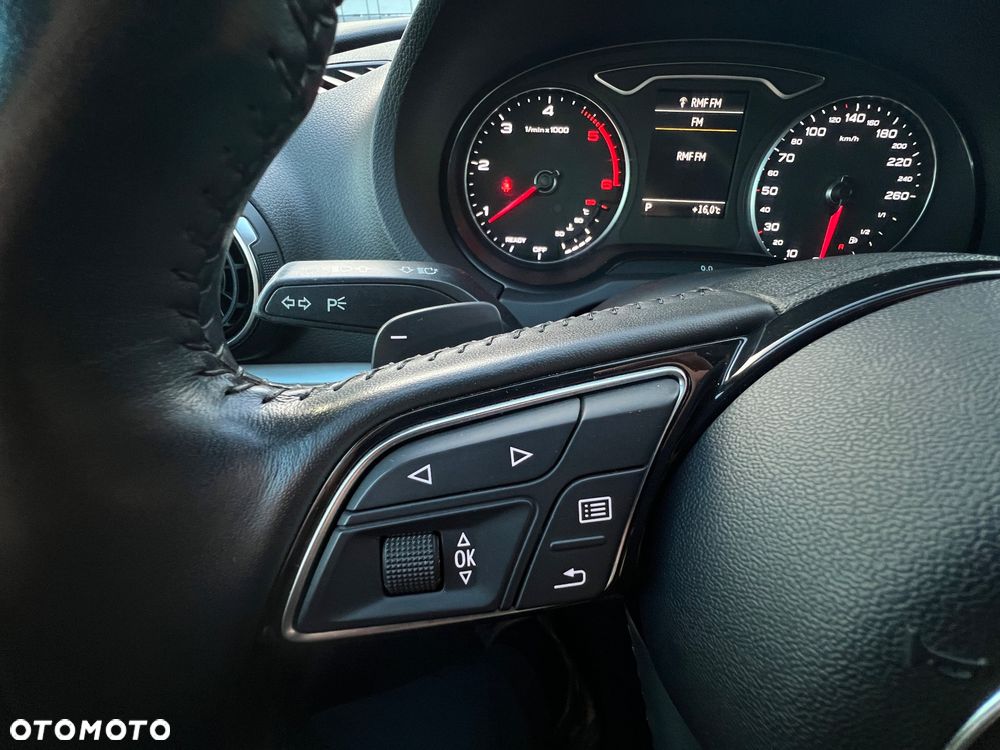 Audi A3 Sportback 1.6 TDI S tronic - 22