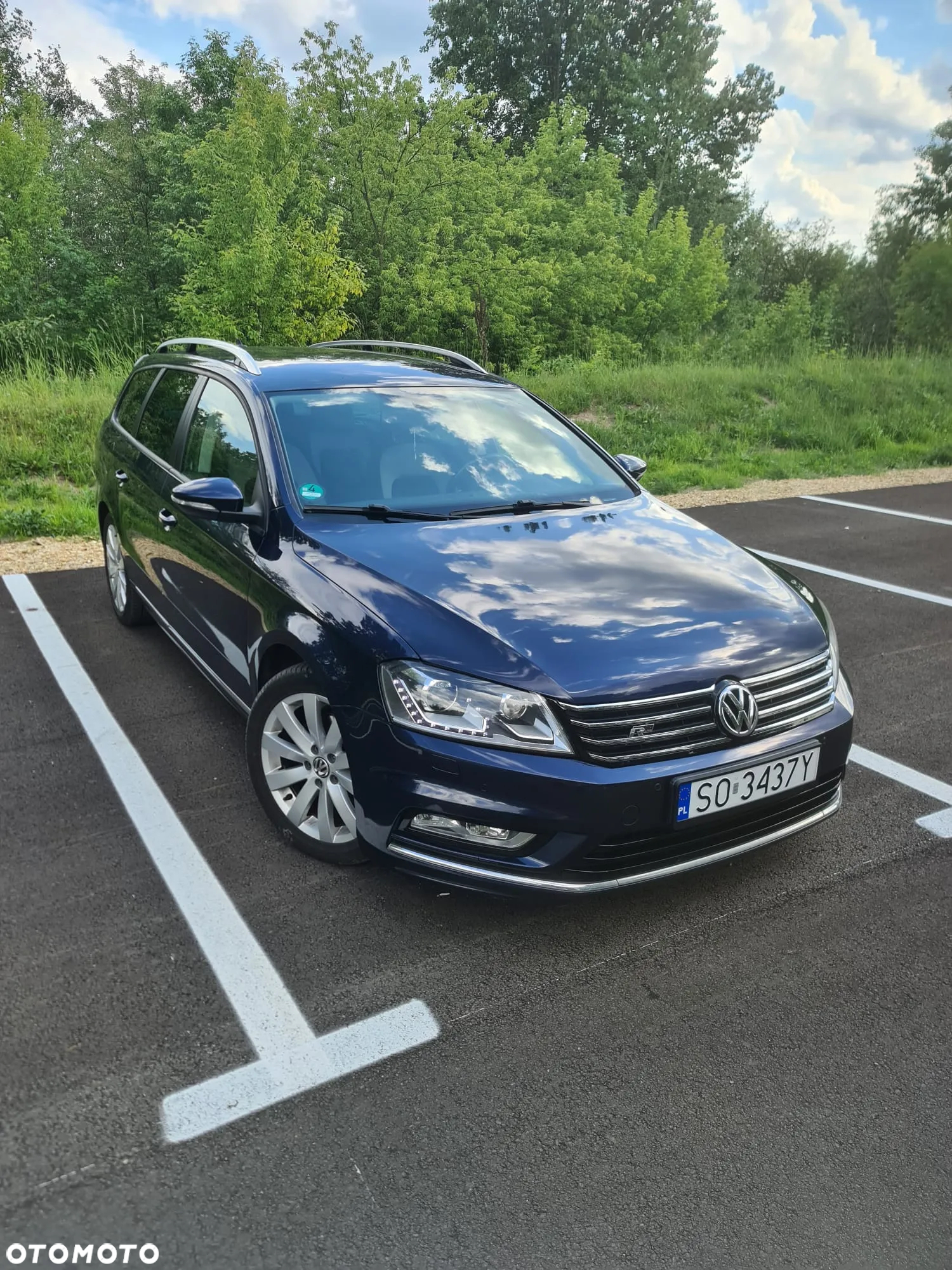 Volkswagen Passat Variant 2.0 TDI BlueMotion Technology R-Line - 9