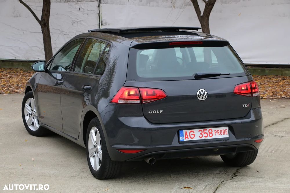 Volkswagen Golf 1.6 TDI BlueMotion Technology Lounge - 13