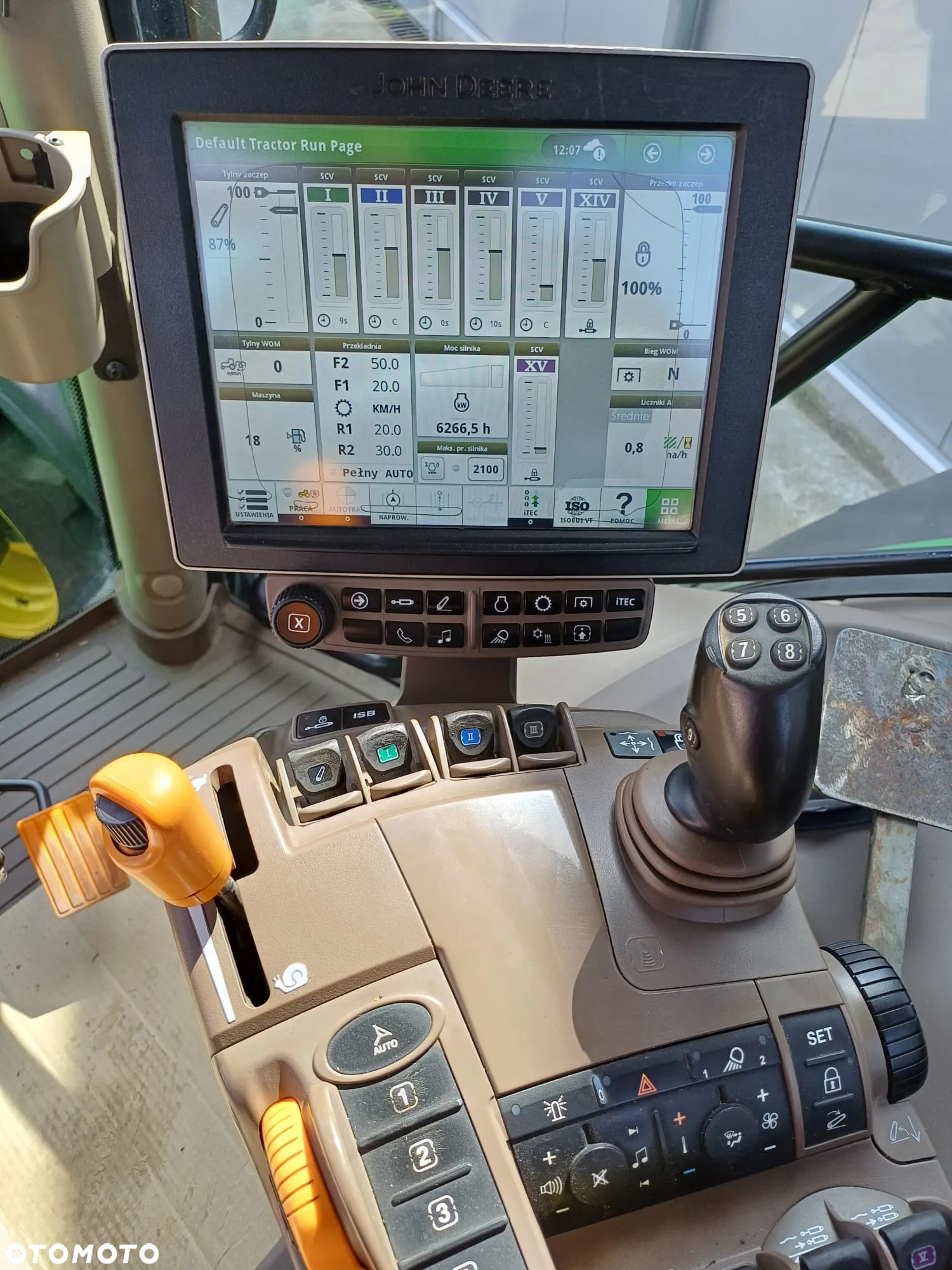 John Deere 6195R - 9