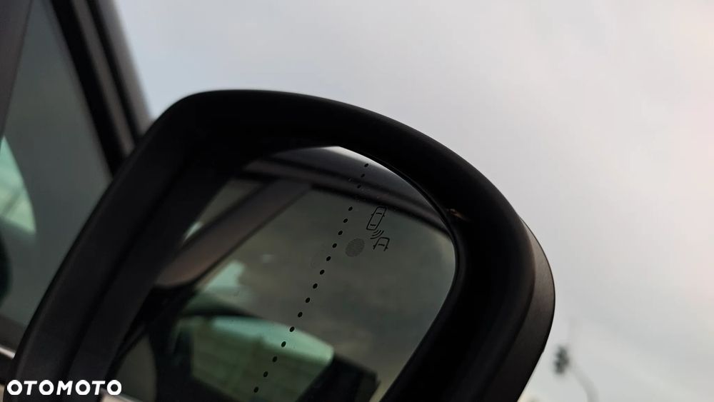 Renault Captur - 19