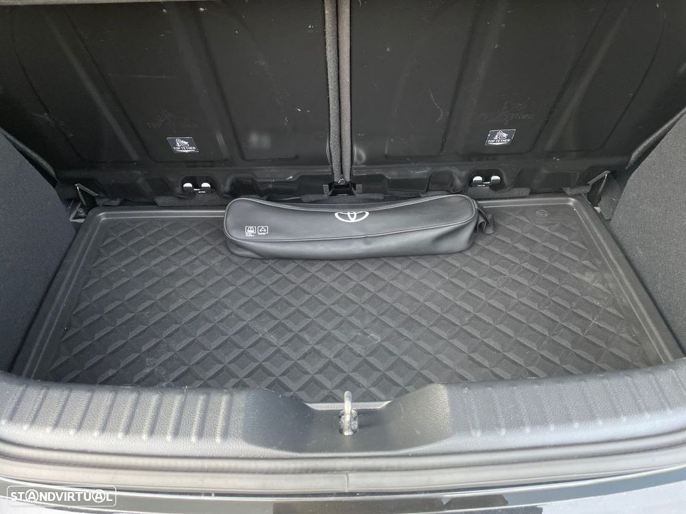 Toyota Aygo X 1.0 Pulse - 10