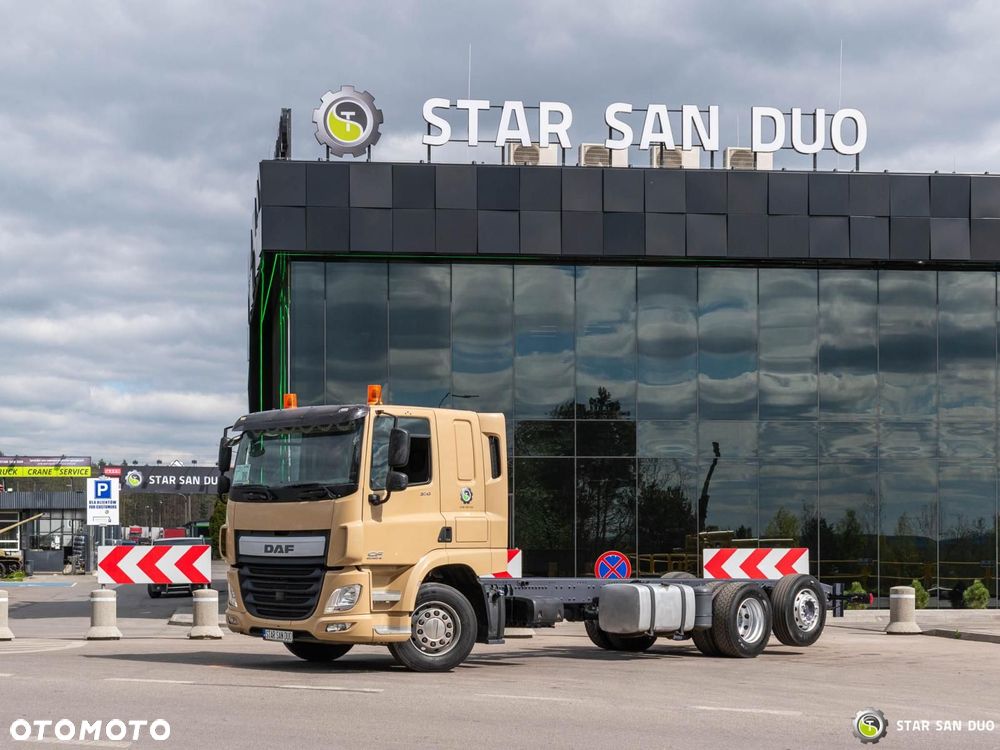 DAF CF370 6x2 podwozie rama do zabudowy - 28