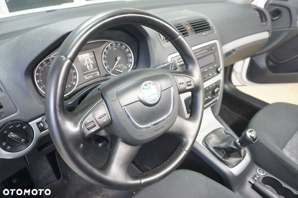 Skoda Octavia 2.0 TDI DPF Team Edition - 18