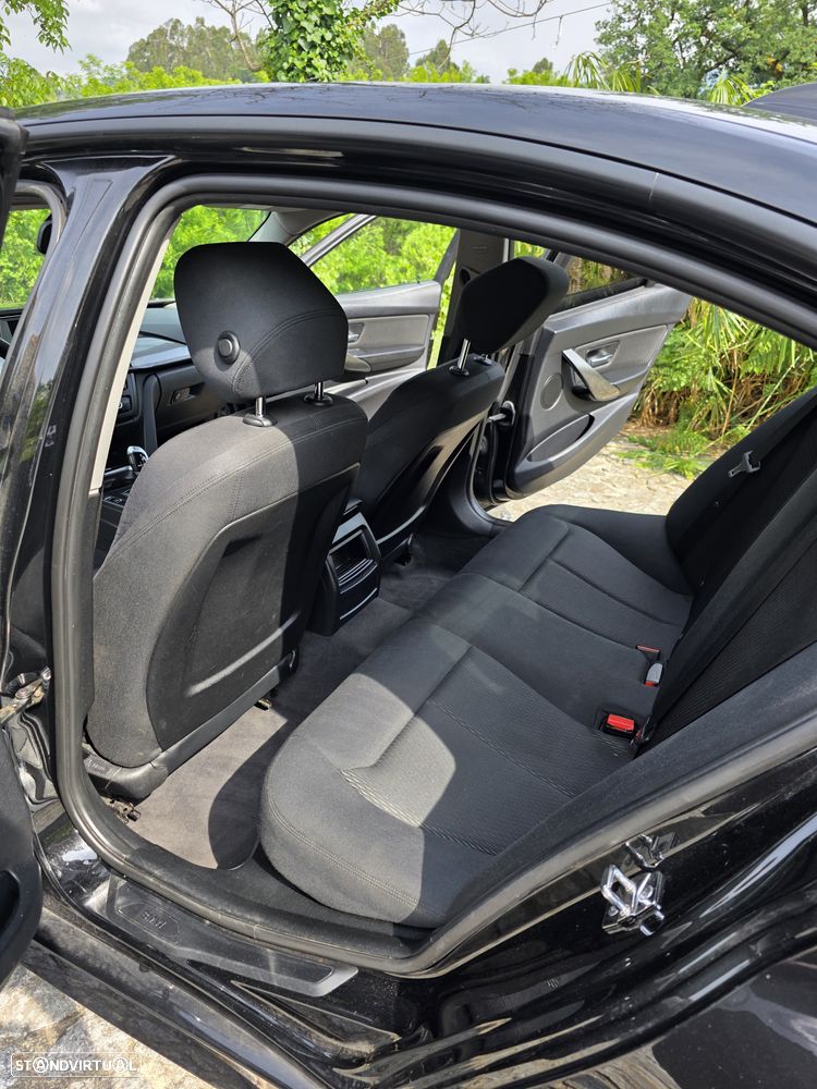 BMW 320 i Pack M Auto - 7