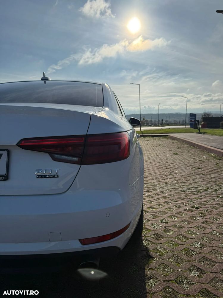 Audi A4 2.0 TFSI S tronic quattro - 26
