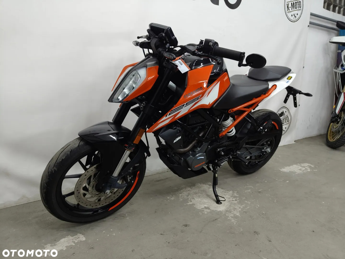 KTM Duke - 17