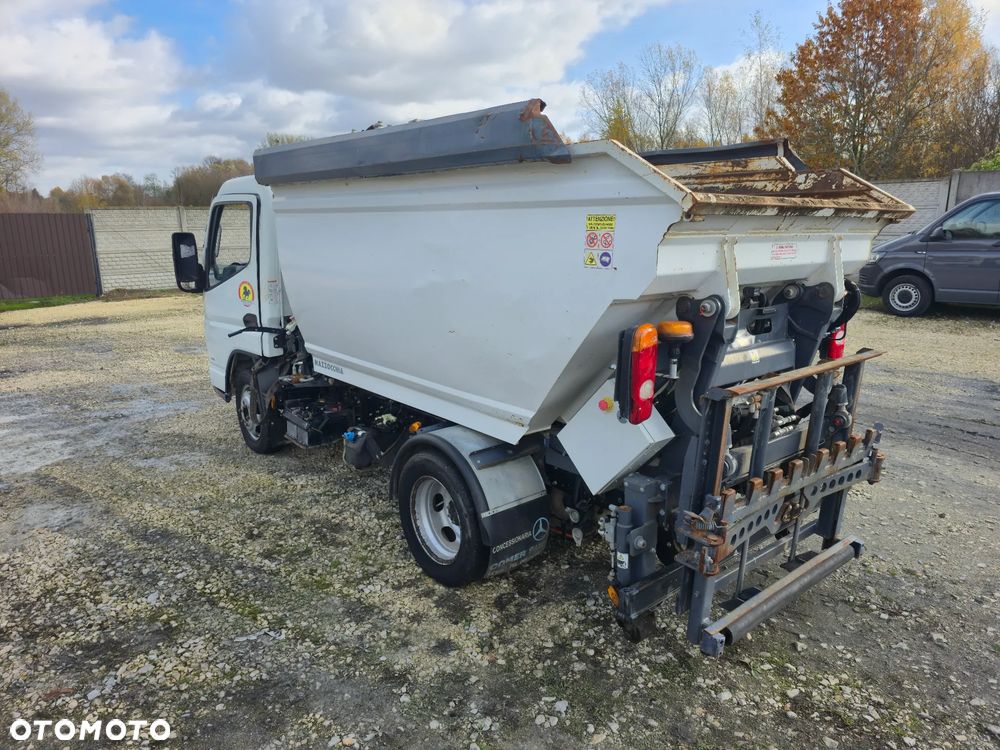 Mitsubishi CANTER FUSO - 11