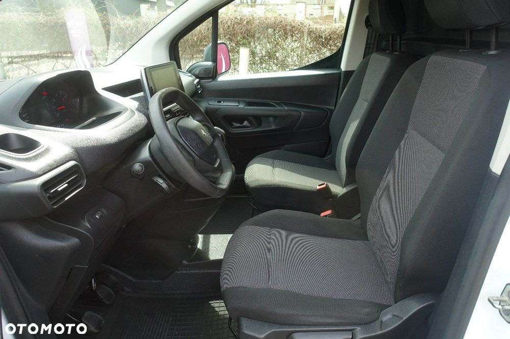 Peugeot Partner - 8