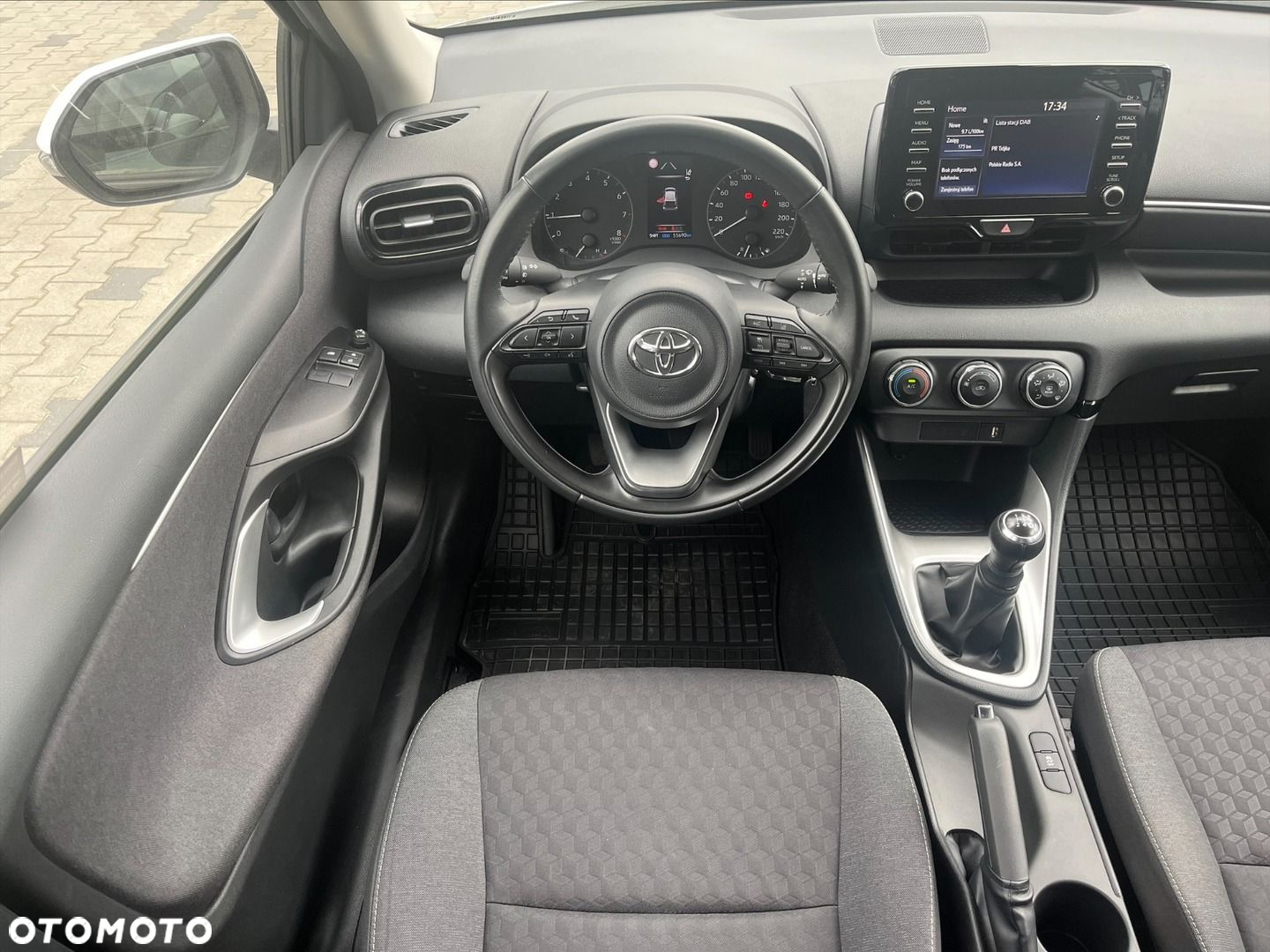 Toyota Yaris 1.0 Comfort - 3