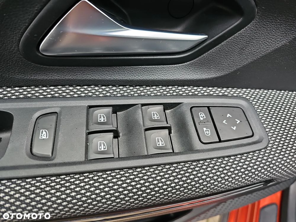 Dacia Jogger 1.0 TCe SL Extreme 7os - 11