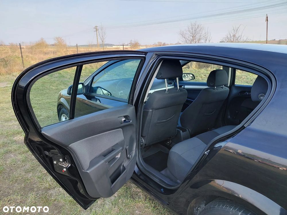 Opel Astra - 10