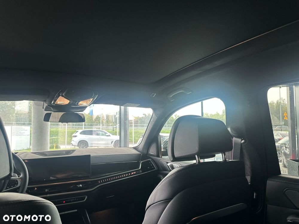 BMW X7 xDrive40i mHEV M Sport Edition sport - 29