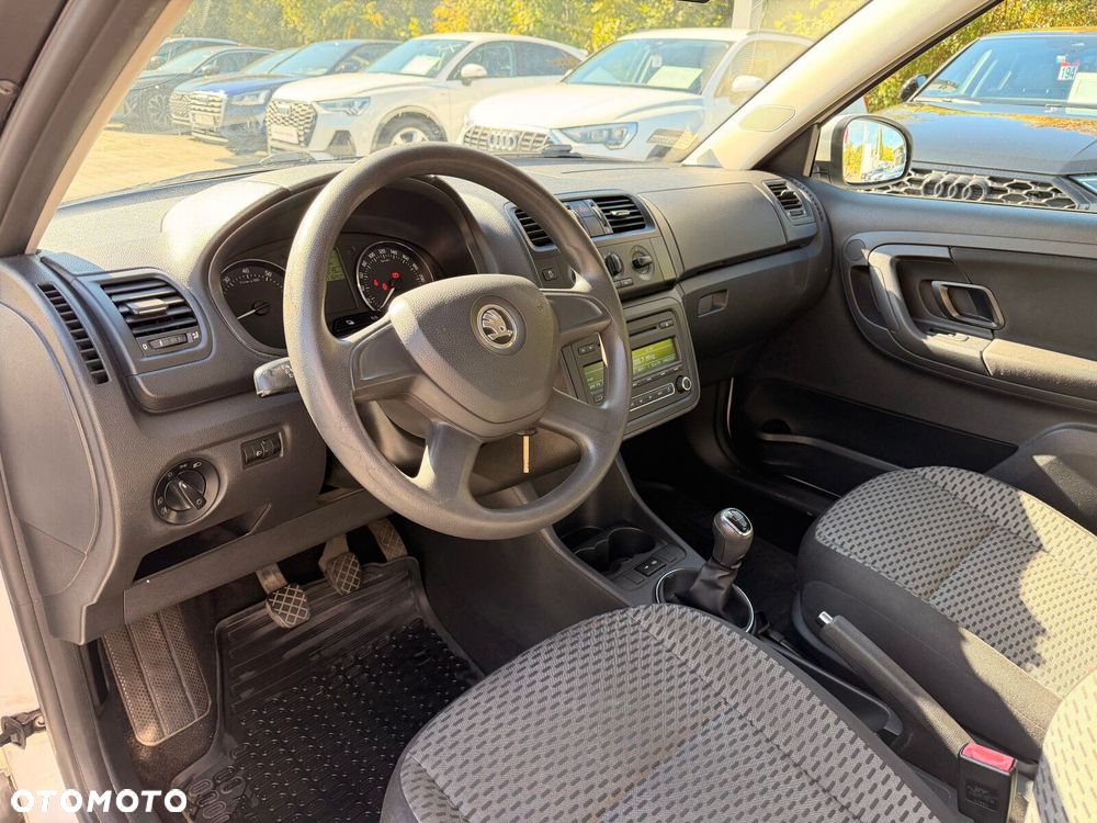 Skoda Fabia - 10