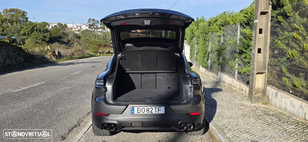 Porsche Cayenne Coupé E-Hybrid Tiptronic S Black Edition - 28