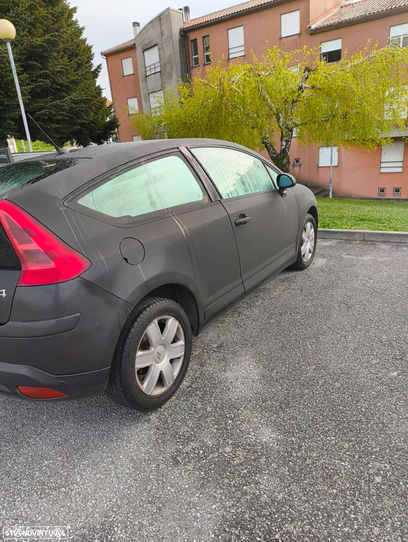 Citroën C4 Coupé 1.4 16V VTR - 8