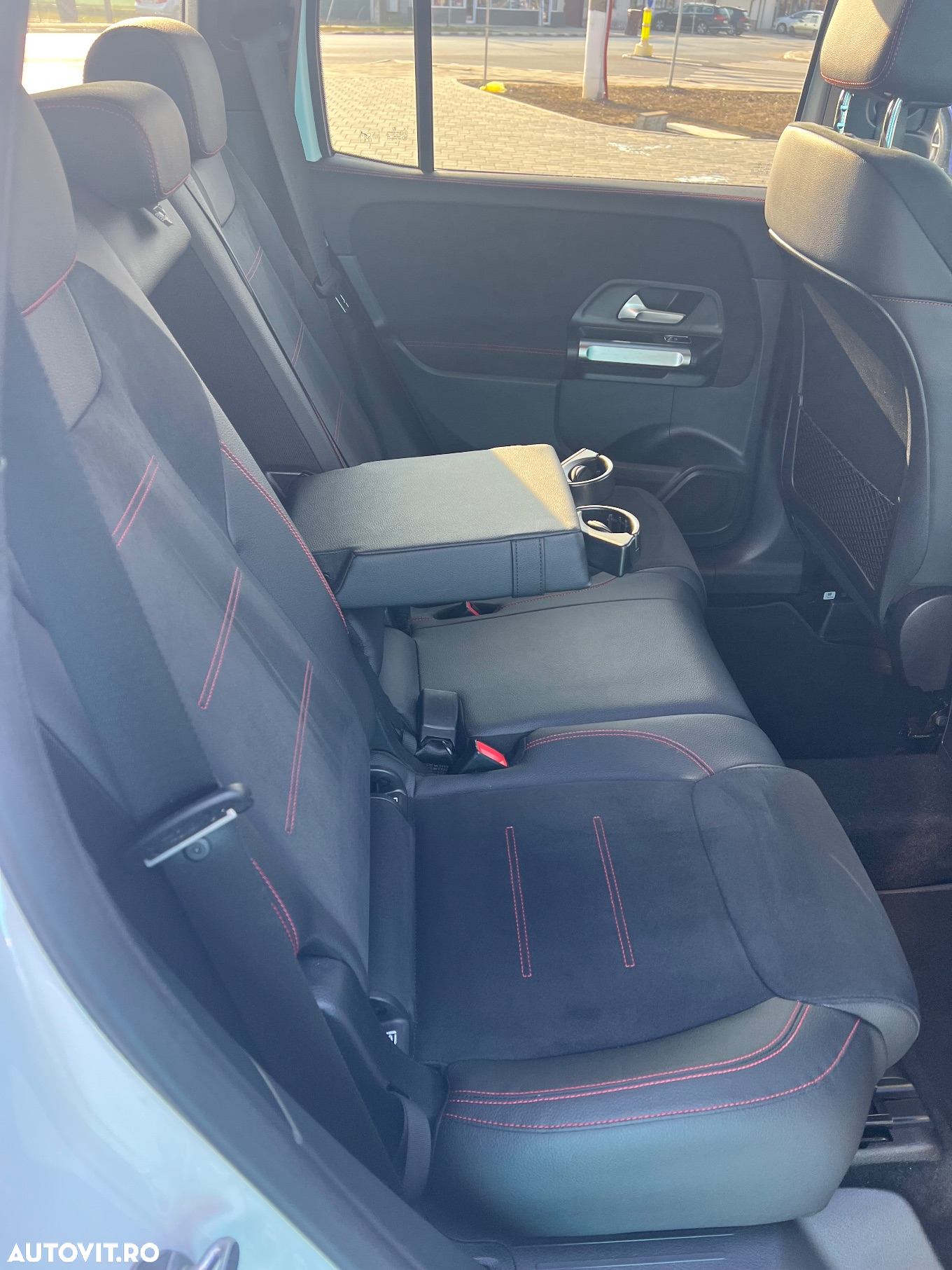 Mercedes-Benz GLB 200 d 4MATIC Aut. - 11