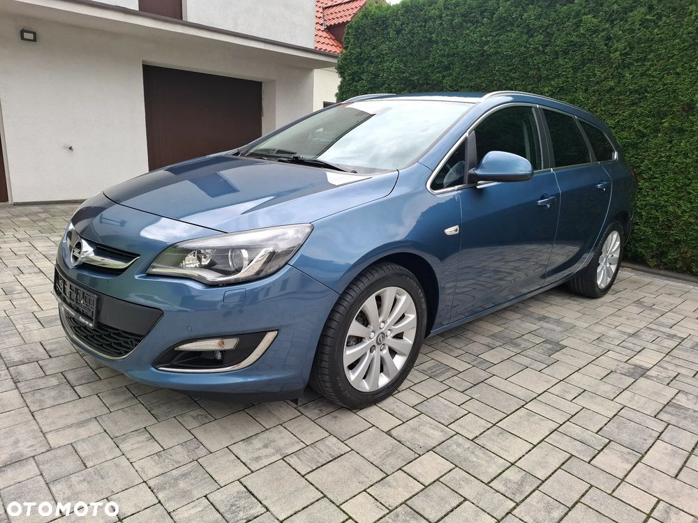 Opel Astra 2.0 CDTI Exklusiv - 3