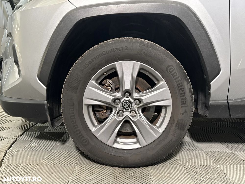 Toyota RAV4 - 14