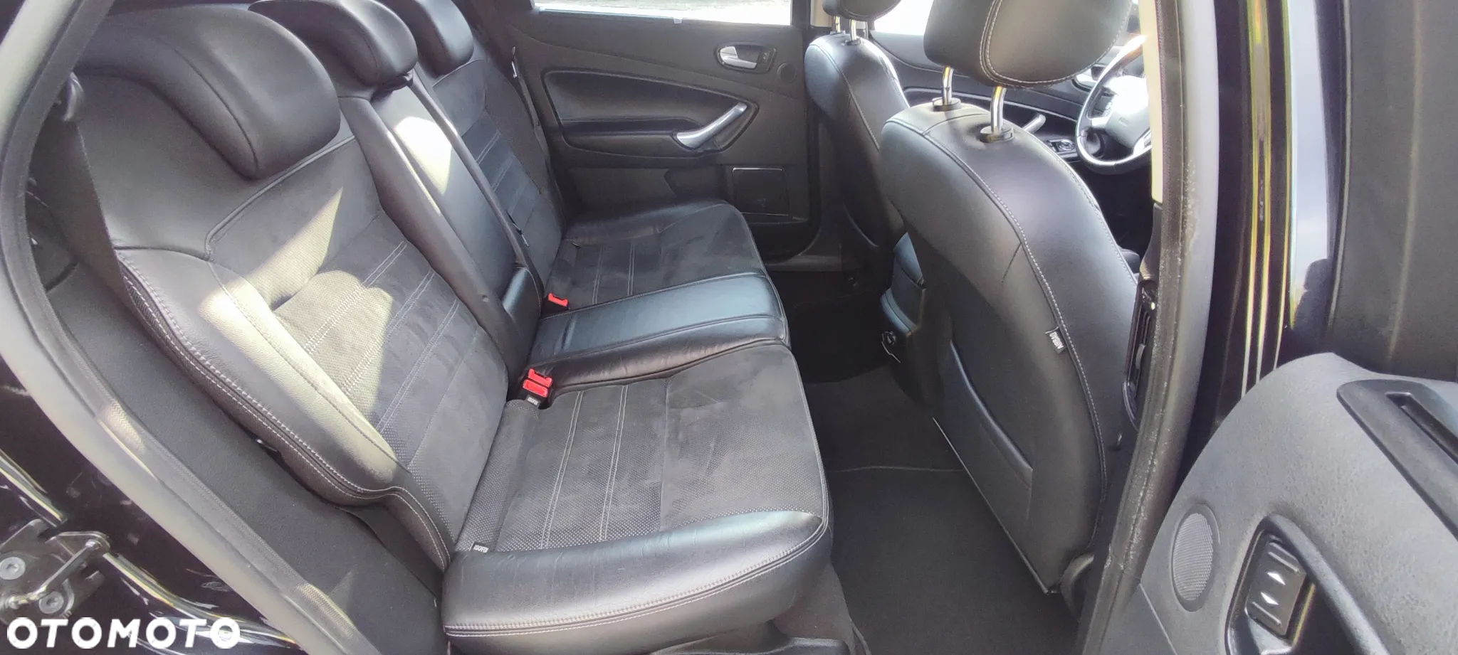 Ford Mondeo - 19