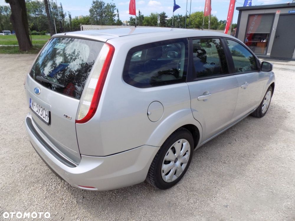 Ford Focus SW - 3