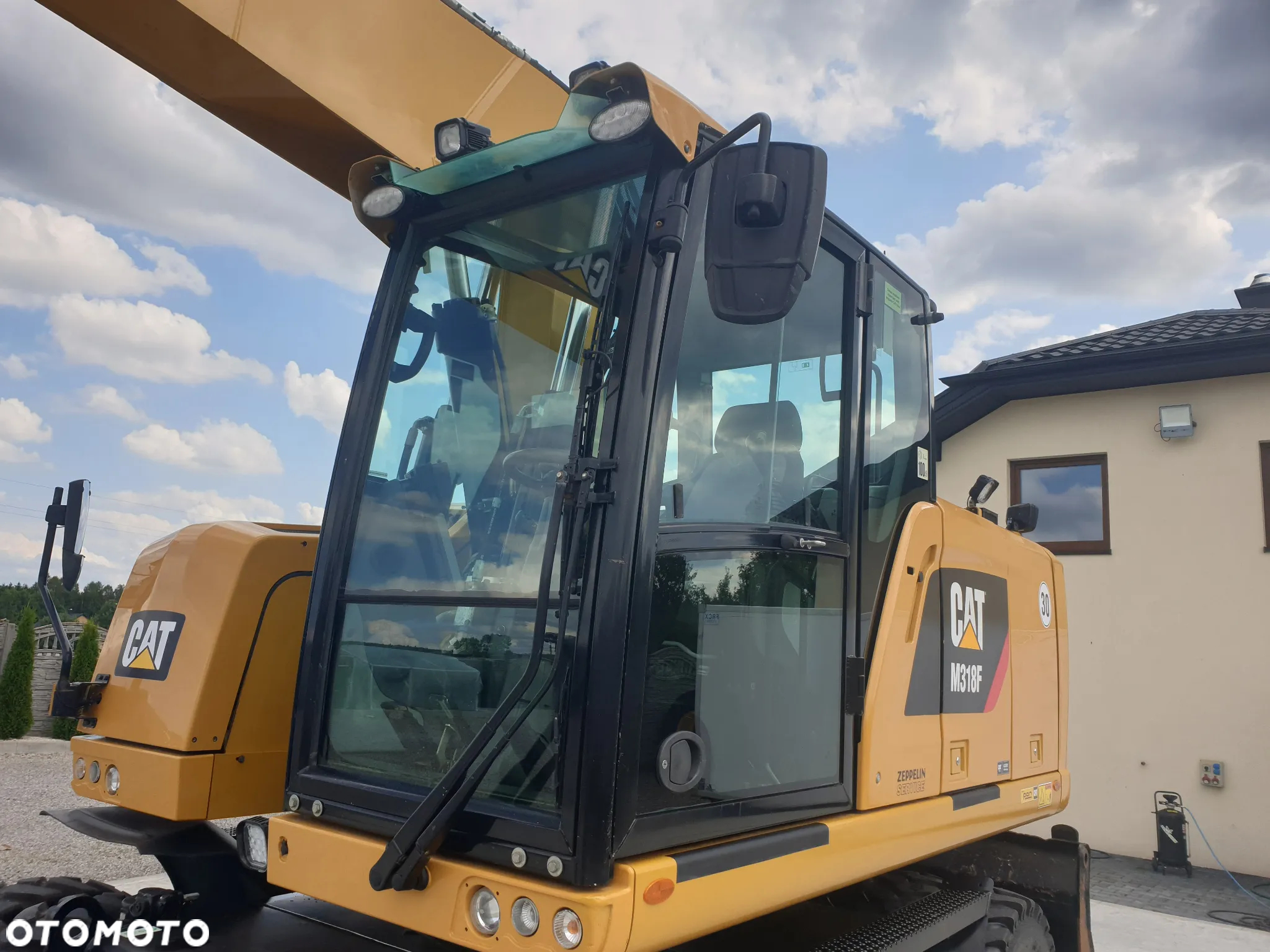 Caterpillar M 318 F ROTOTILT SPROWADZONY ŁADNY STAN - 12