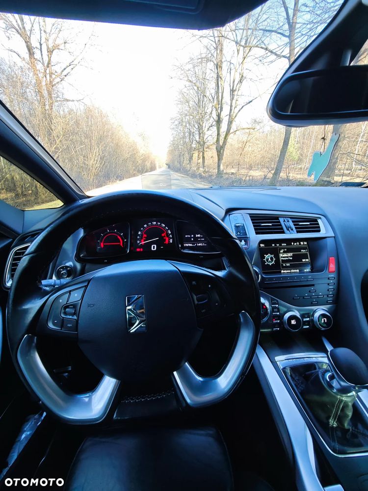 Citroën DS5 2.0 HDi SoChic - 26