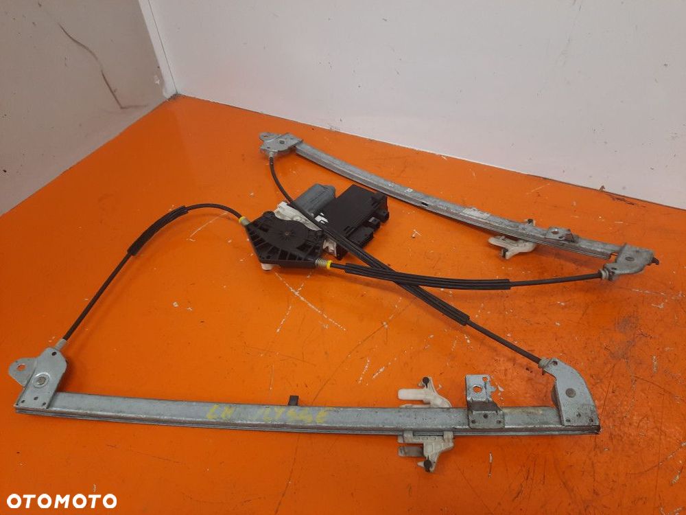 PEUGEOT 807 2.2 HDI 02-07PODNOŚNIK SZYBY PRZÓD LEWY  4HW 10DZ33 - 4