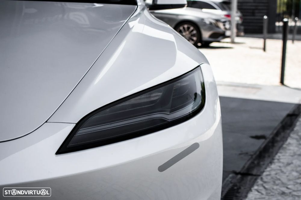 Tesla Model 3 Standard Range Plus RWD - 4
