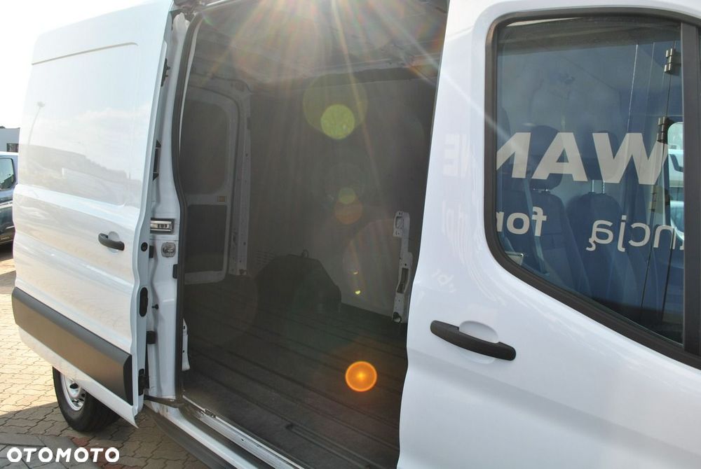 Ford Transit - 13