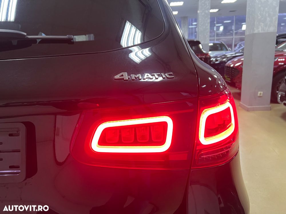 Mercedes-Benz GLC - 11