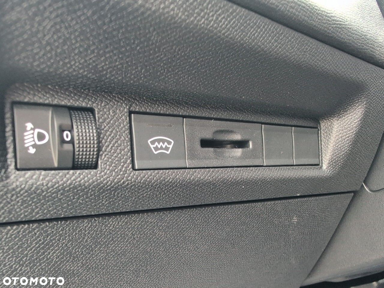 Peugeot 308 1.5 BlueHDi Allure Pack S&S EAT8 - 14