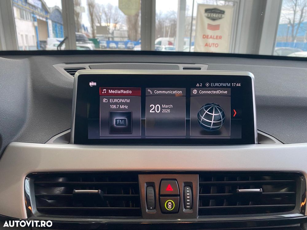 BMW X1 xDrive20i AT - 19