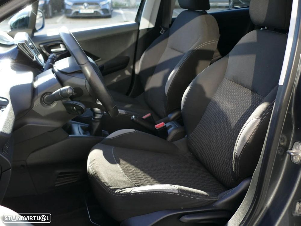 Peugeot 208 1.4 HDi Active - 25
