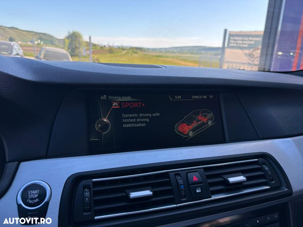 BMW Seria 5 520d Sport-Aut. - 24