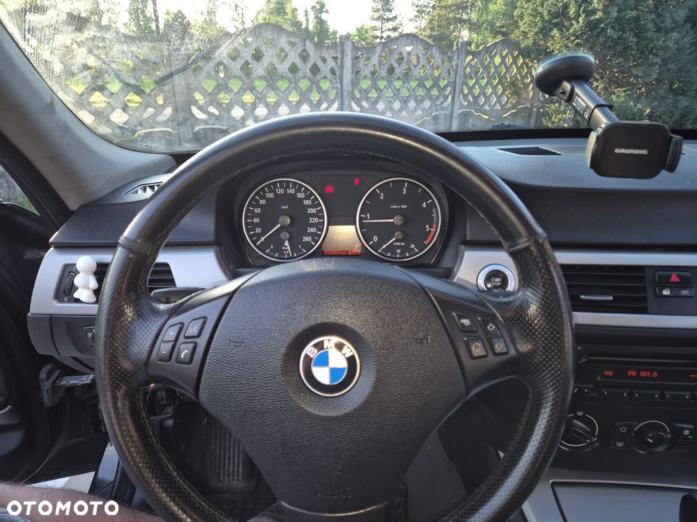 BMW Seria 3 - 13