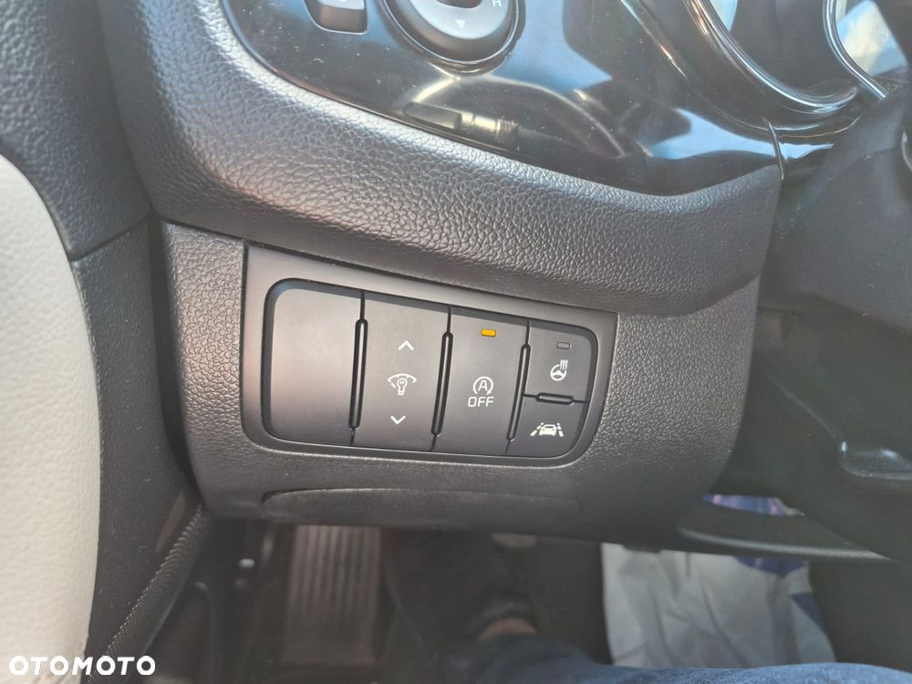 Kia Ceed 1.6 GDI Platinum Edition - 22