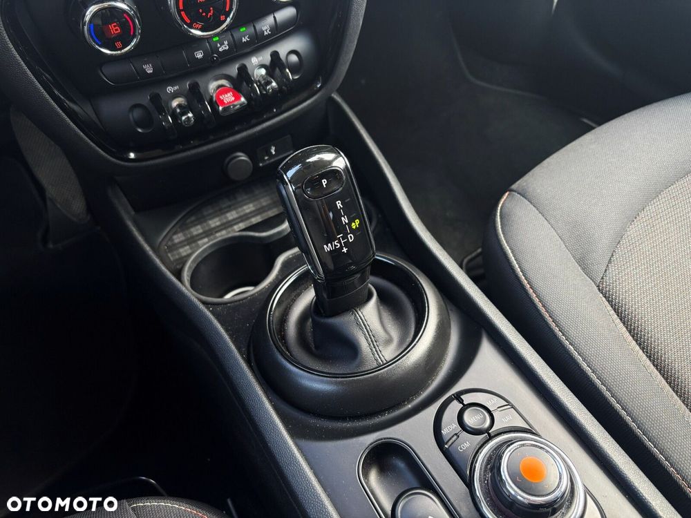 MINI Clubman One - 22