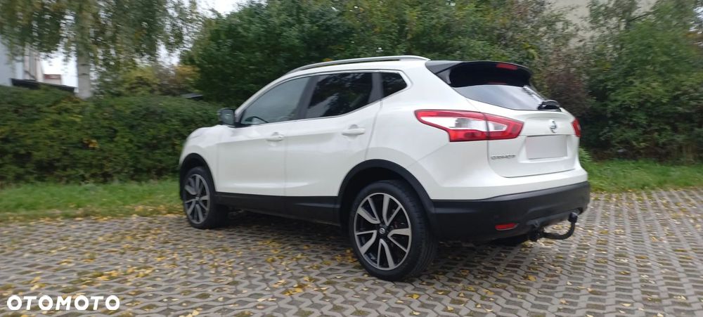 Nissan Qashqai 1.6 dCi TEKNA+ - 37