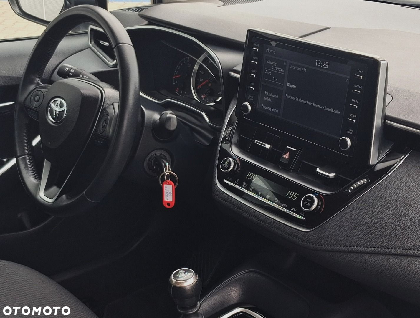 Toyota Corolla - 14