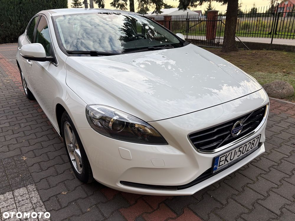 Volvo V40 D3 Momentum - 2