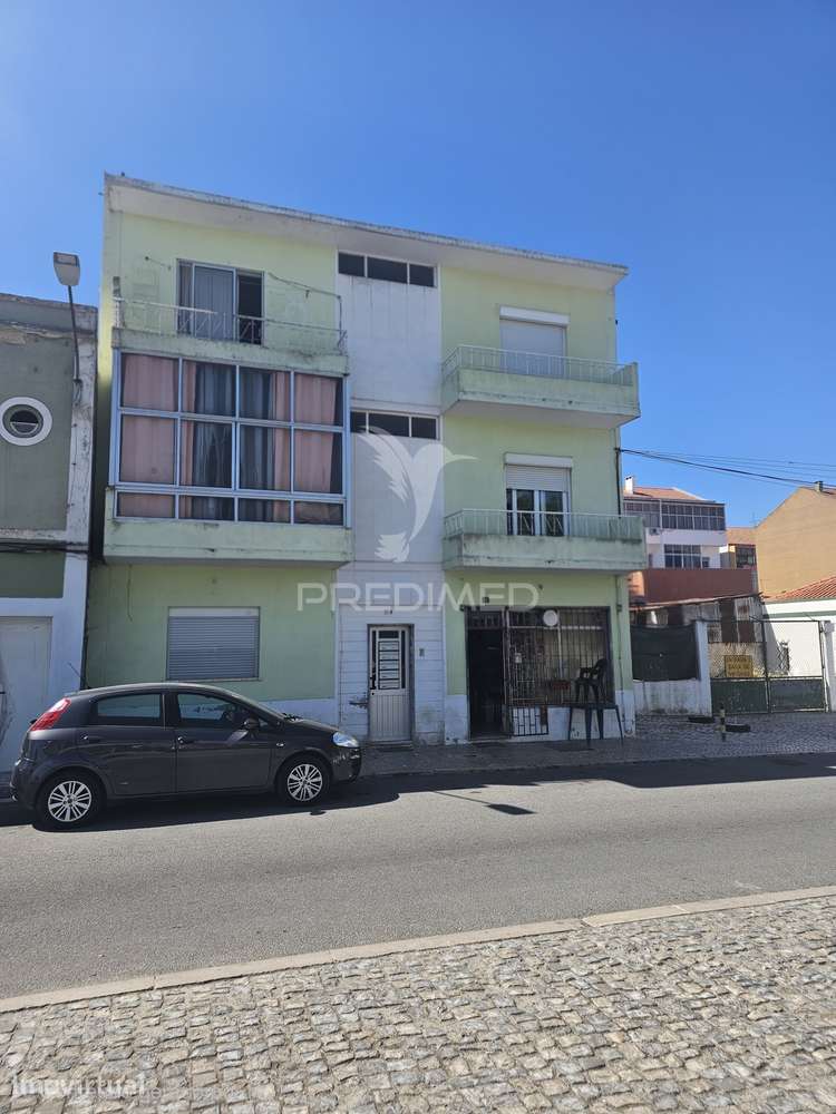 Apartamento T1+1 Totalmente Remodelado junto à Estação da CP – Baix... - Grande imagem: 4/14