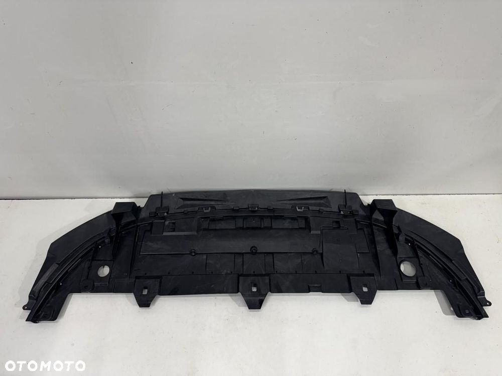 Osłona Płyta pod zderzak  Mercedes gla 156 amg A1568850202 - 1