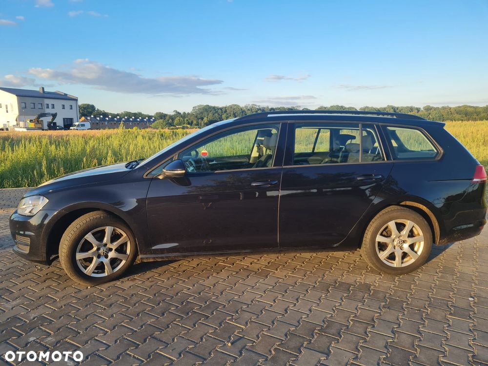 Volkswagen Golf 1.6 TDI BlueMotion Technology Lounge - 9