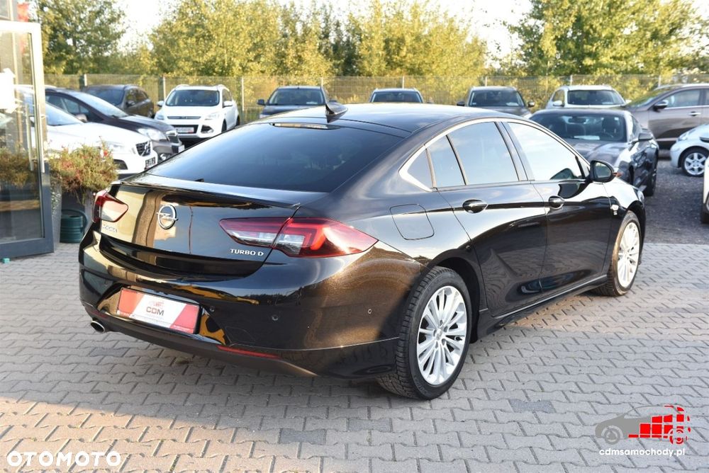 Opel Insignia - 10