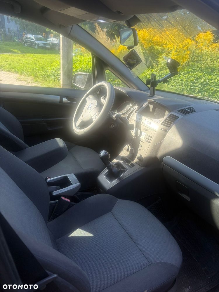 Opel Zafira - 7