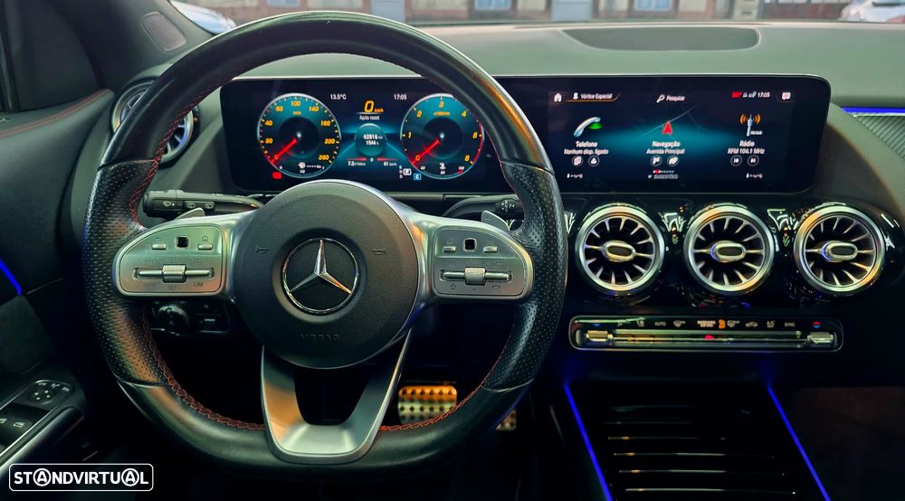 Mercedes-Benz GLA 200 d AMG Line - 16