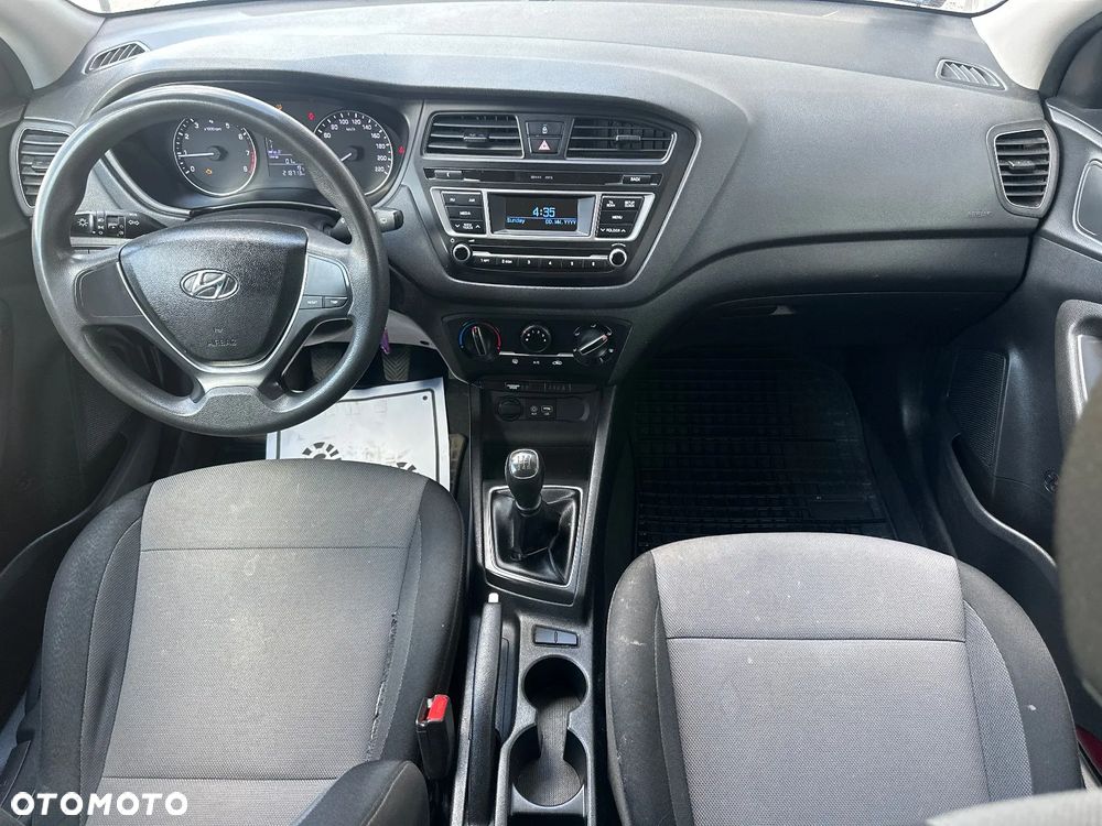 Hyundai i20 1.2 Classic Plus - 18