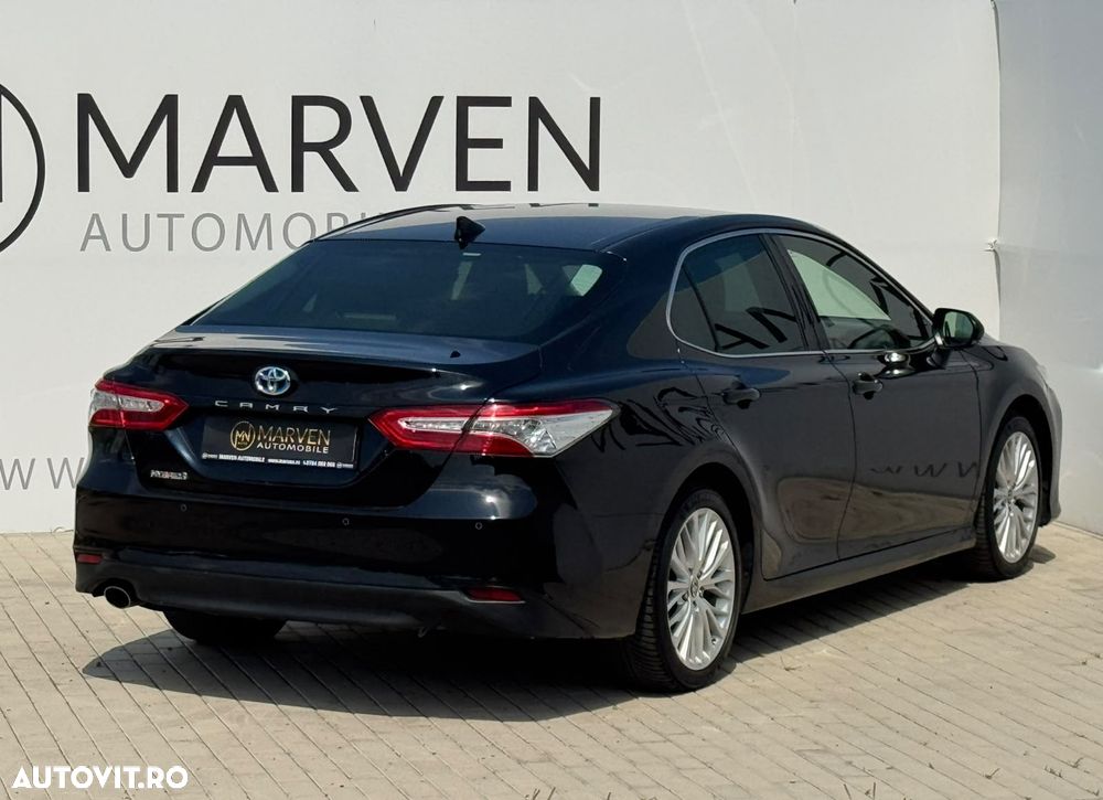 Toyota Camry 2.5 Dynamic - 5