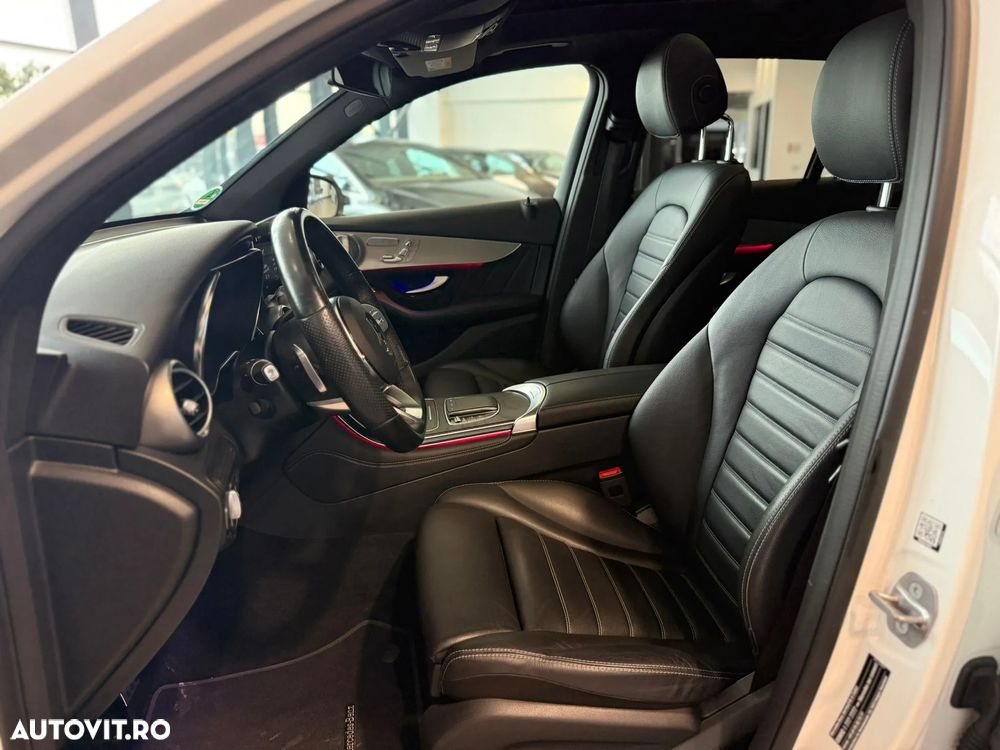 Mercedes-Benz GLC 300 e 4Matic 9G-TRONIC - 13
